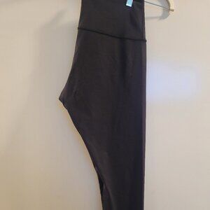 Lululemon - Wunder Under Hi-Rise Tights Size 10 - Color - Black